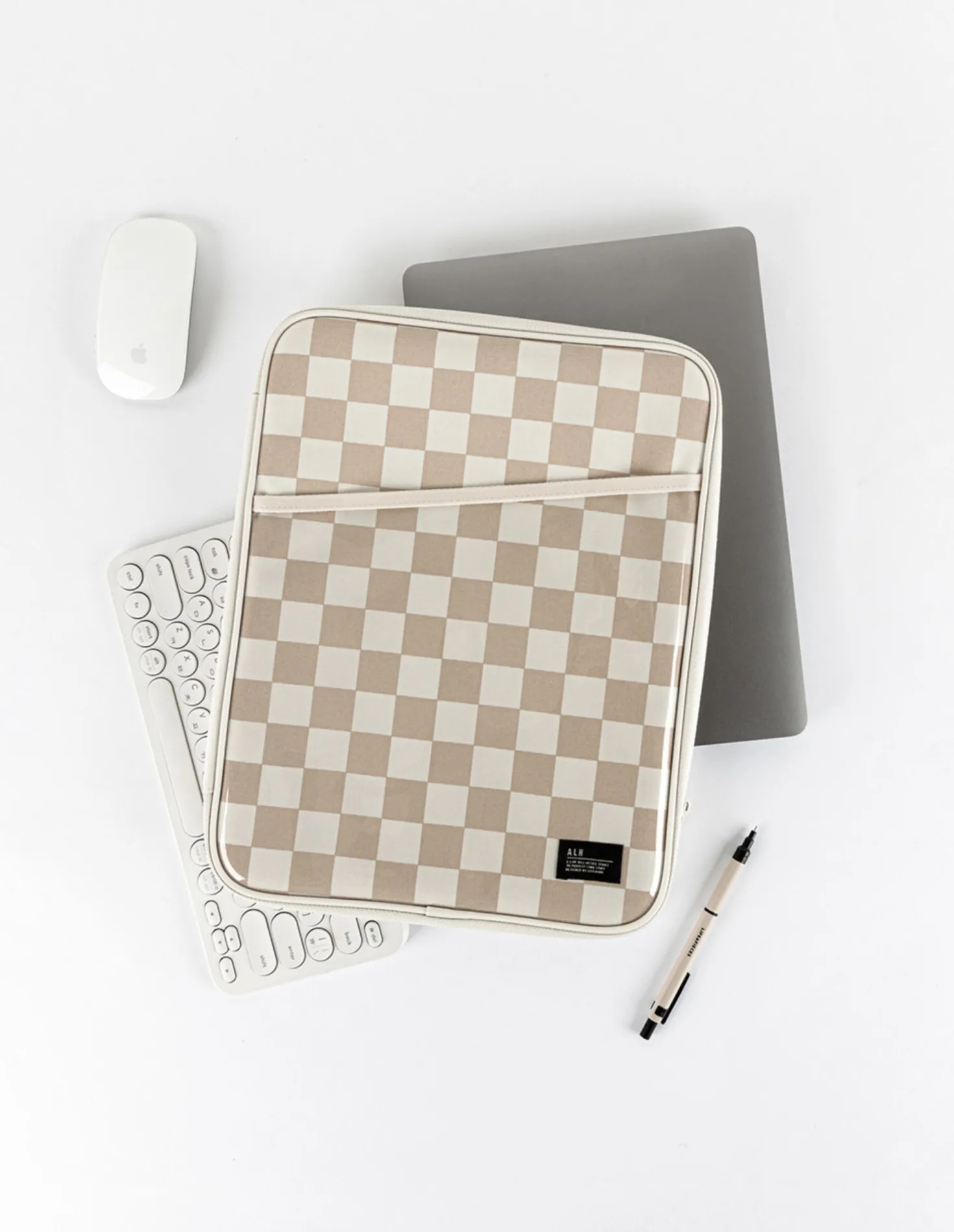 A Low Hill Check Pattern 13 in. Laptop Pouch