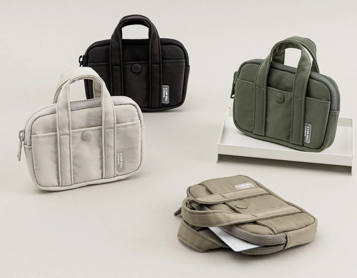 A Low Hill Pocket Card Pouch v7