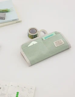 A Low Hill Stitch Pen Pouch