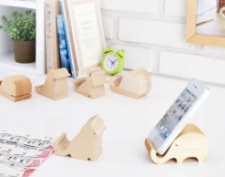 Animal Wood Phone Stand