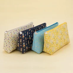 Ardium Triangle Pattern Pouch