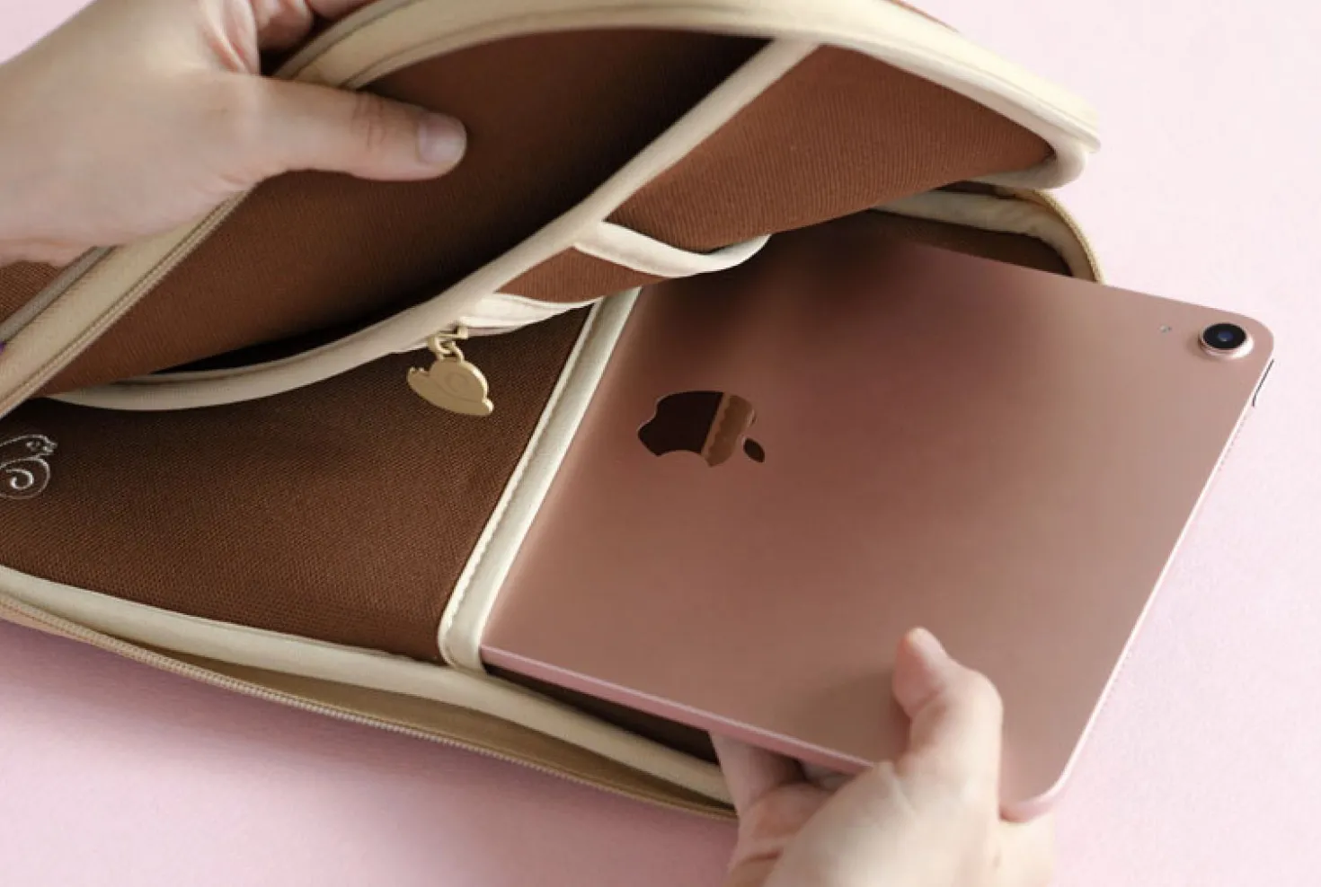 Cat & Bear 11 in. iPad Pouch