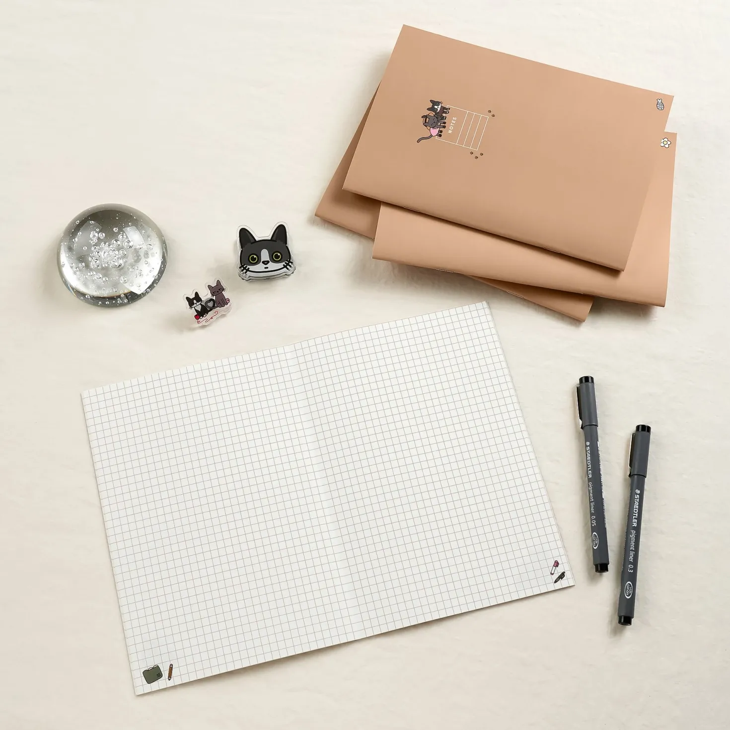 Cat Face Double-sided Acrylic Clip