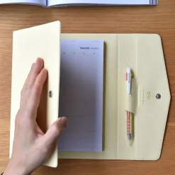 Classy Gentle 6 Ring A5 Binder