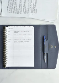 Classy Gentle 20 Ring A5 Binder Clutch