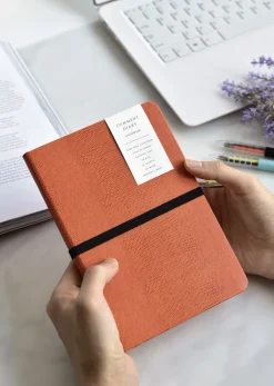 Classy Textured Leather B6 Weekly Planner