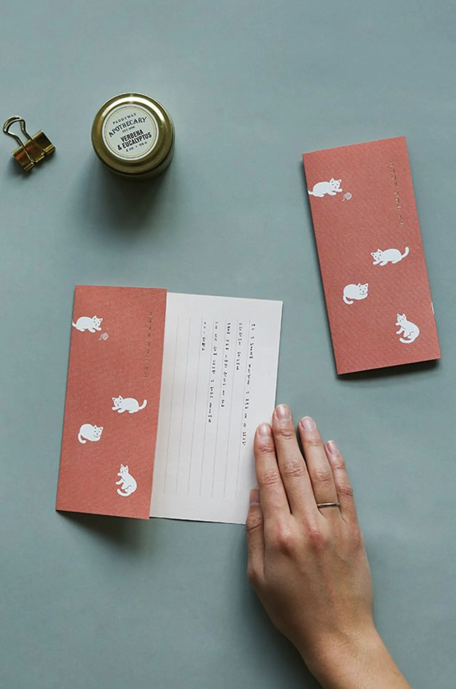 Dailylike Vertical Letter Set