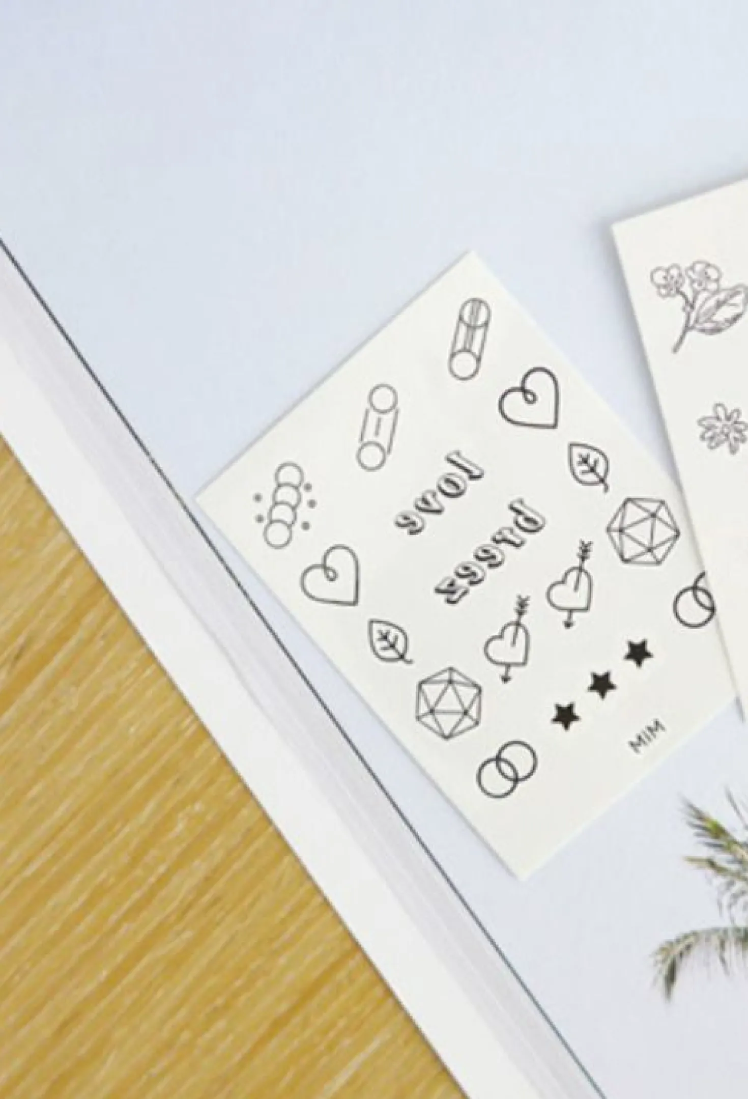 Delight Temporary Tattoo v4