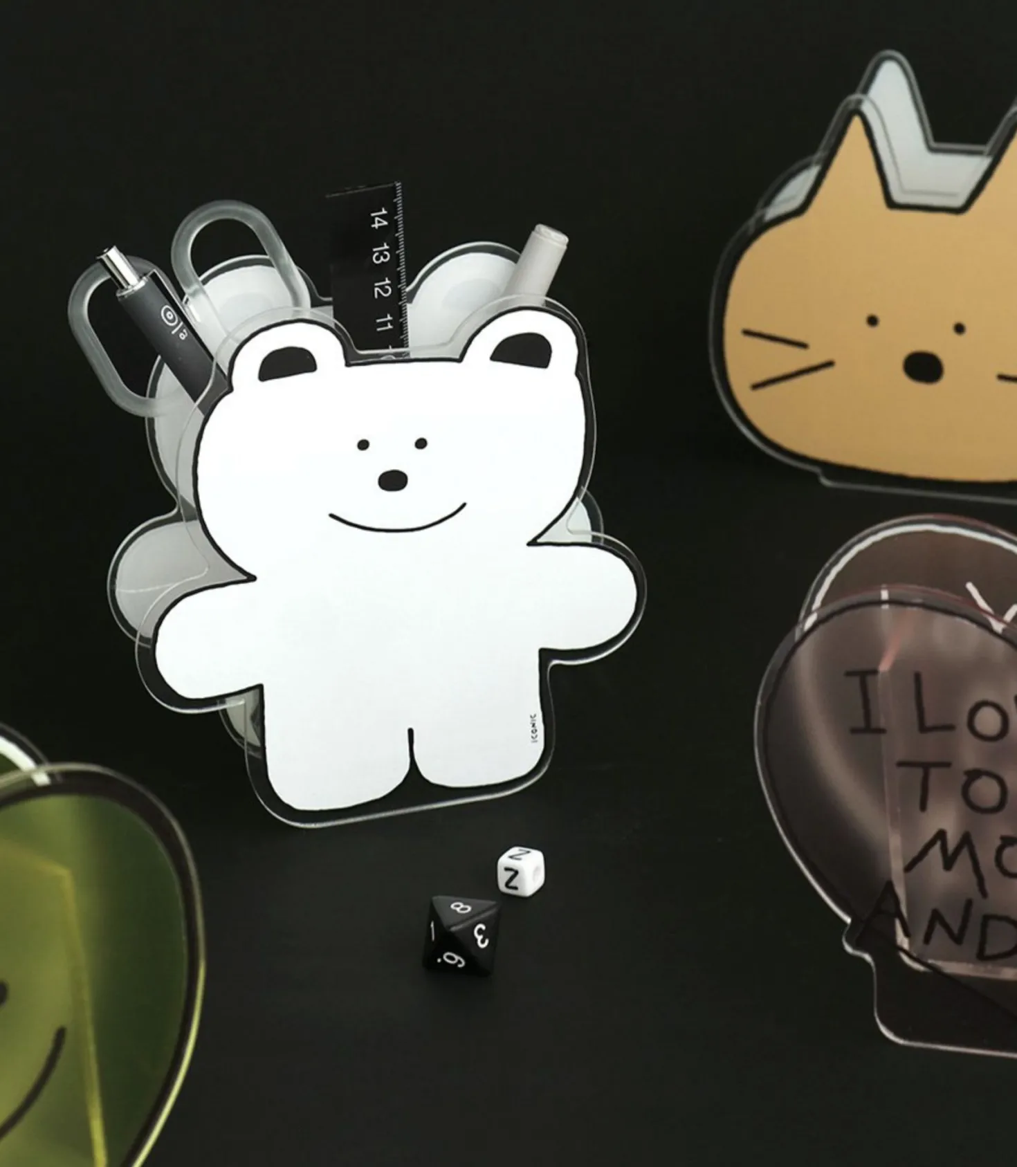 Doodle Acrylic Pen Holder