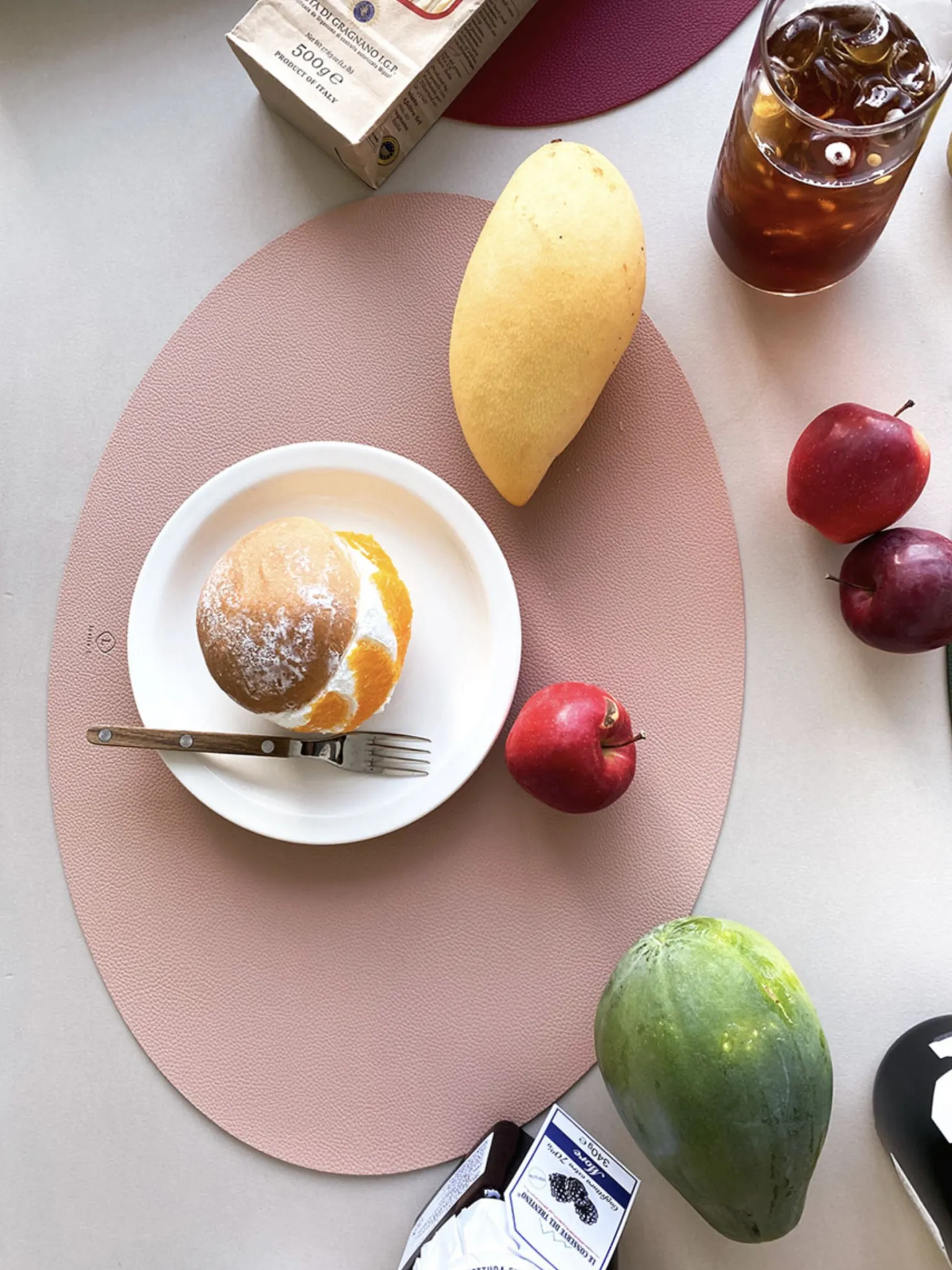 Ellipse Edge Leather Dining Placemat