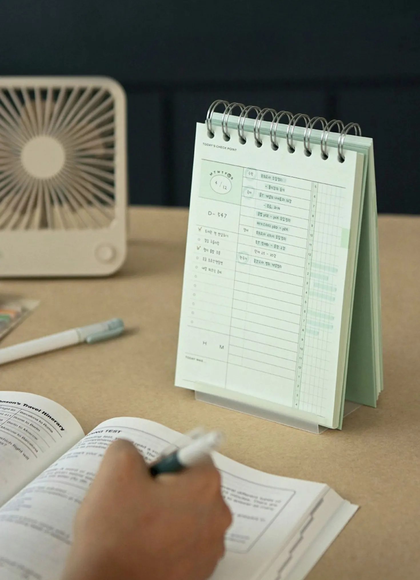 Flow Spiral Standing Study Planner