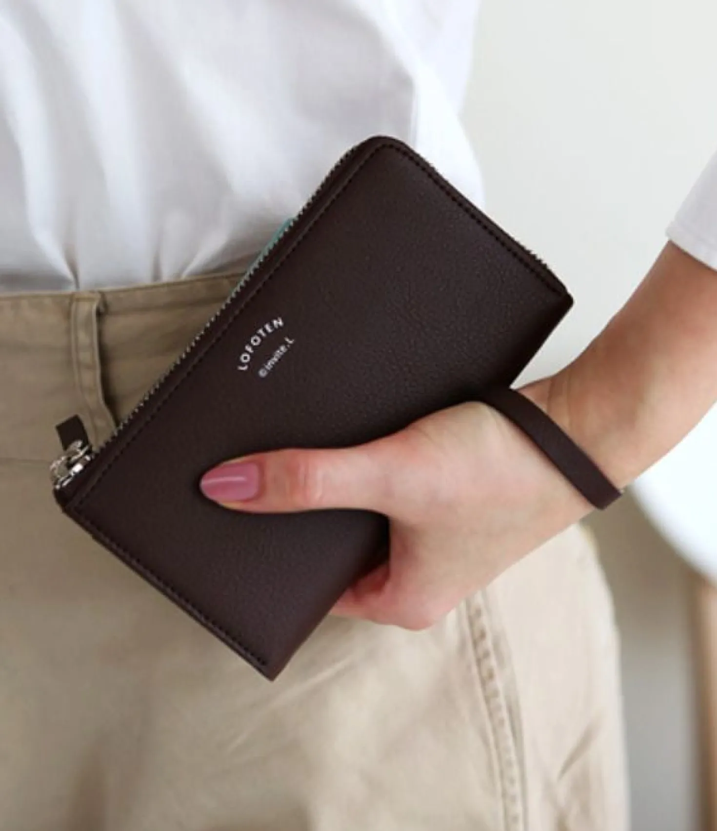 Handy Strap Card Pouch