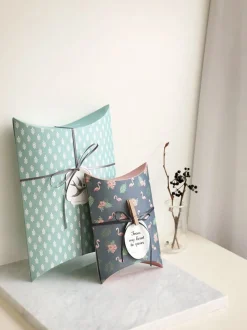Iconic Pattern Pillow Box
