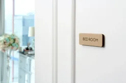 Kraft Basic Door Sign