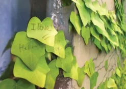 Large Ivy Leaf Sticky Note