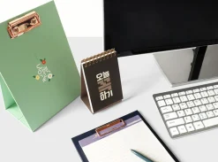 Literature A5 Standing Clipboard