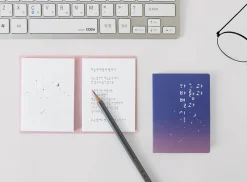 Literature Dual Sticky Book