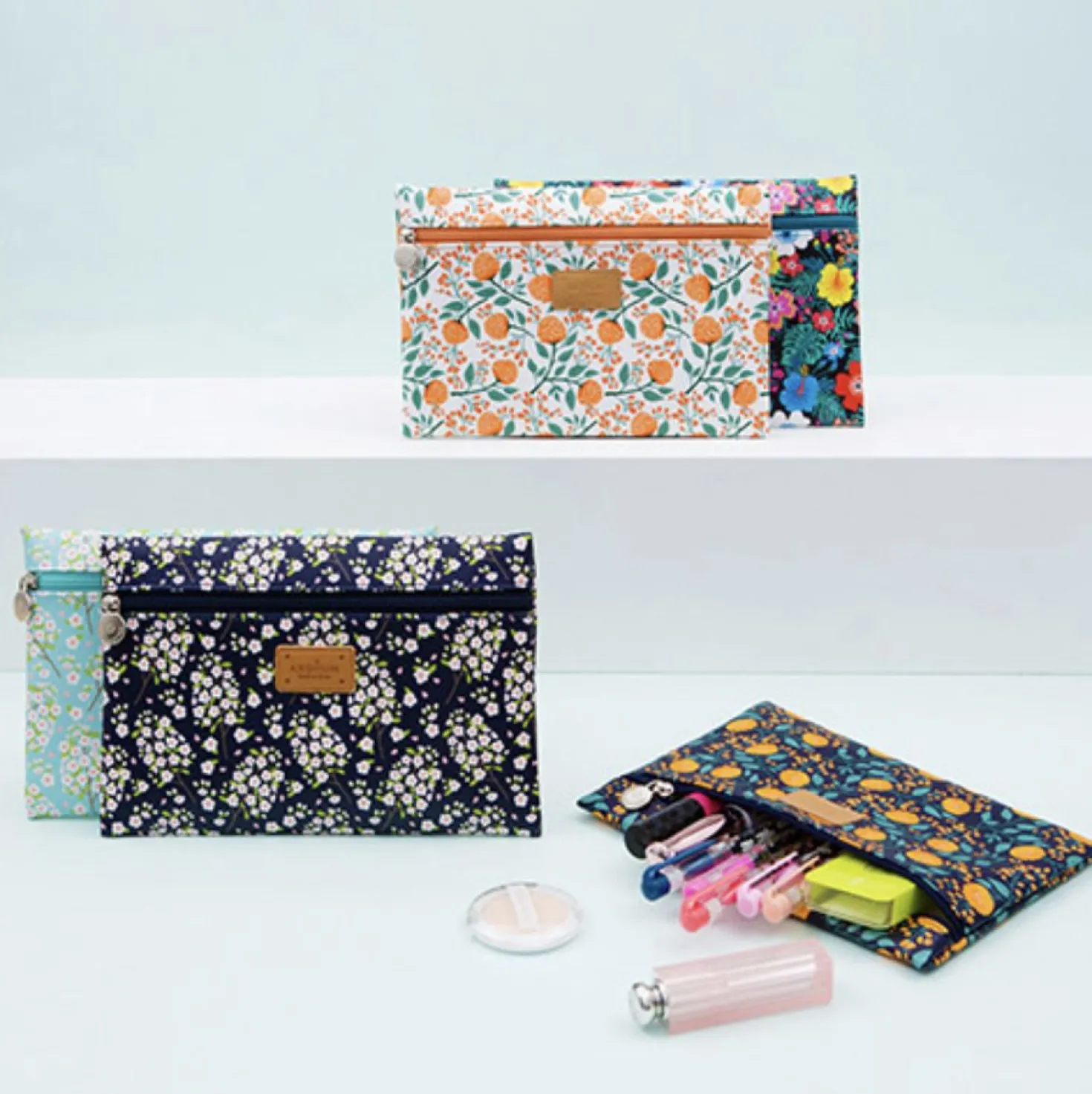 Medium Ardium Flat Pouch