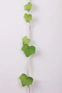 Medium Ivy Leaf Sticky Note