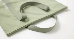 Medium Travelus Daily Tote v2