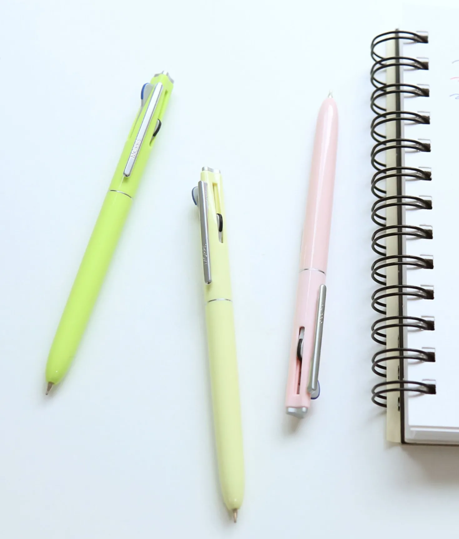 Mild 3 Color Hybrid Pen