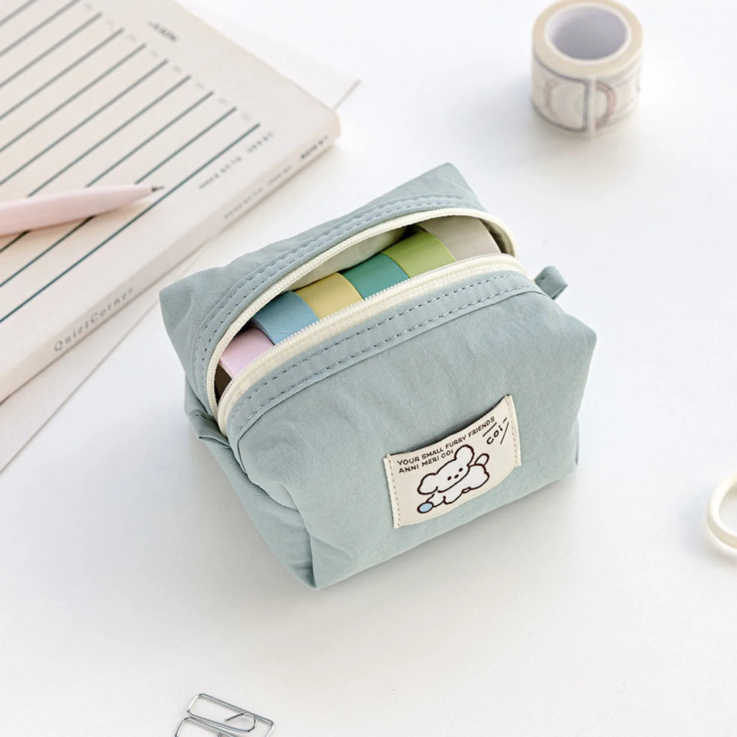 Mini Coi Puppy Twill Pouch