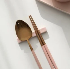 Modern Slim Chopstick Rest