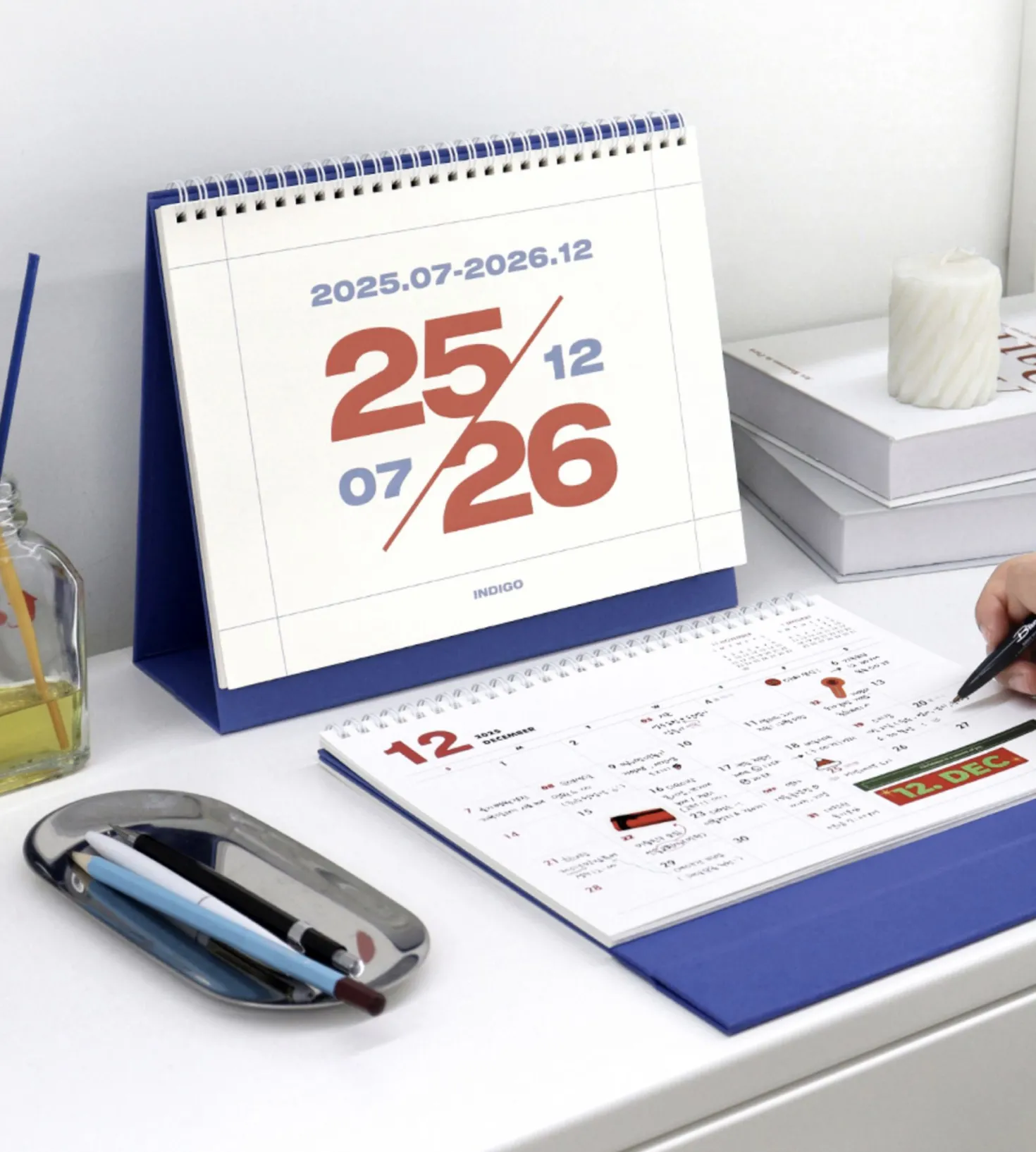 2025-2026 18 Months Desk Calendar