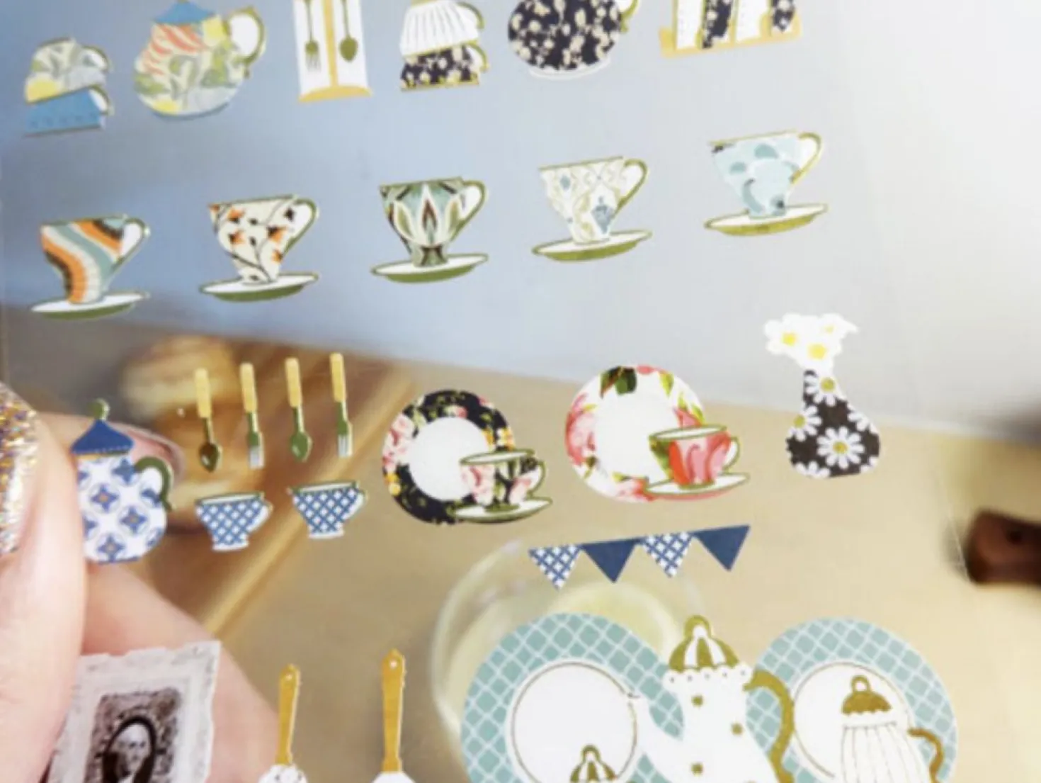 Novelty Deco Sticker