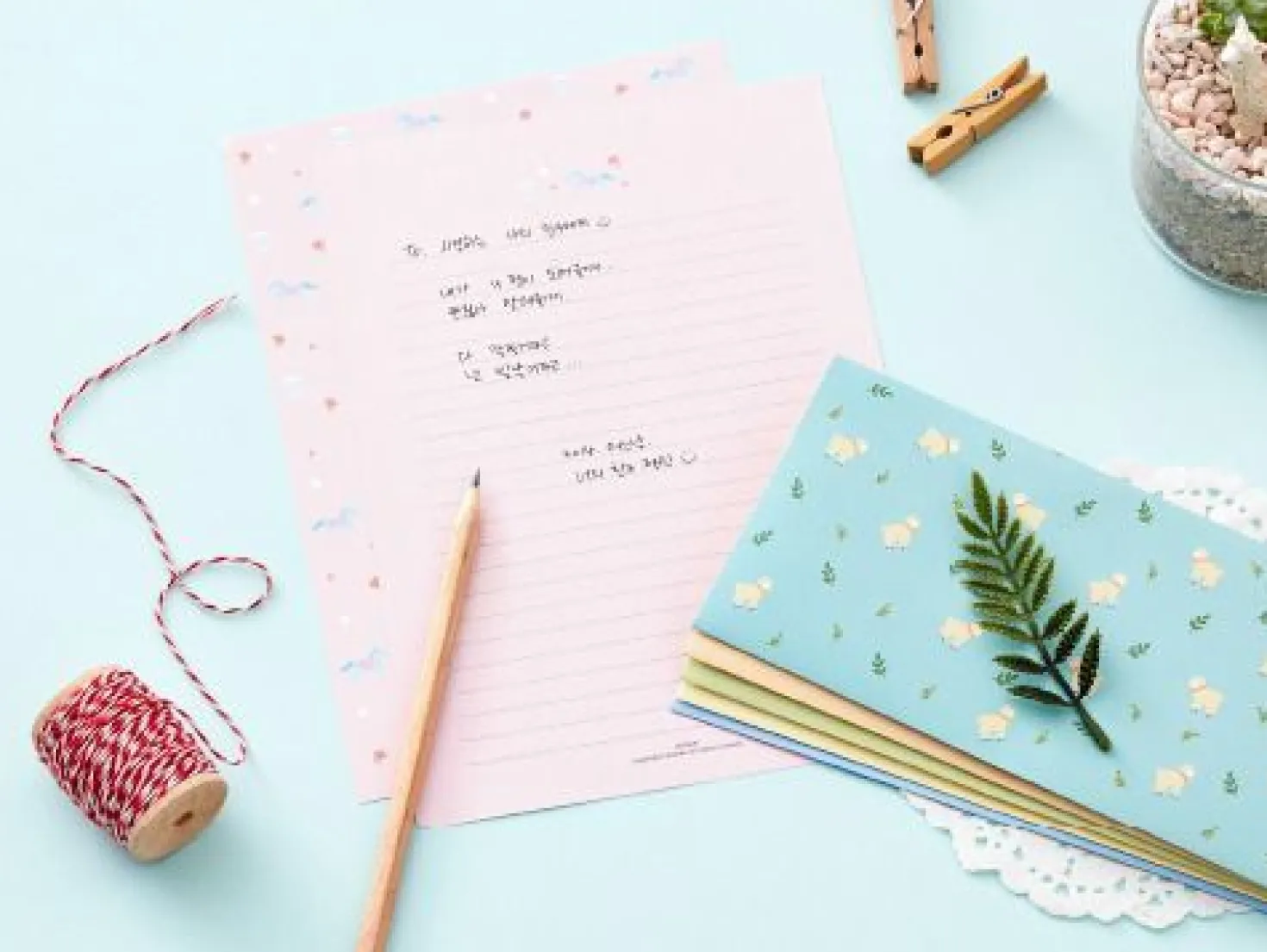 Pastel Animal Letter Set