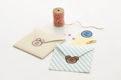 2pcs Point Smile Removable Sticker Set