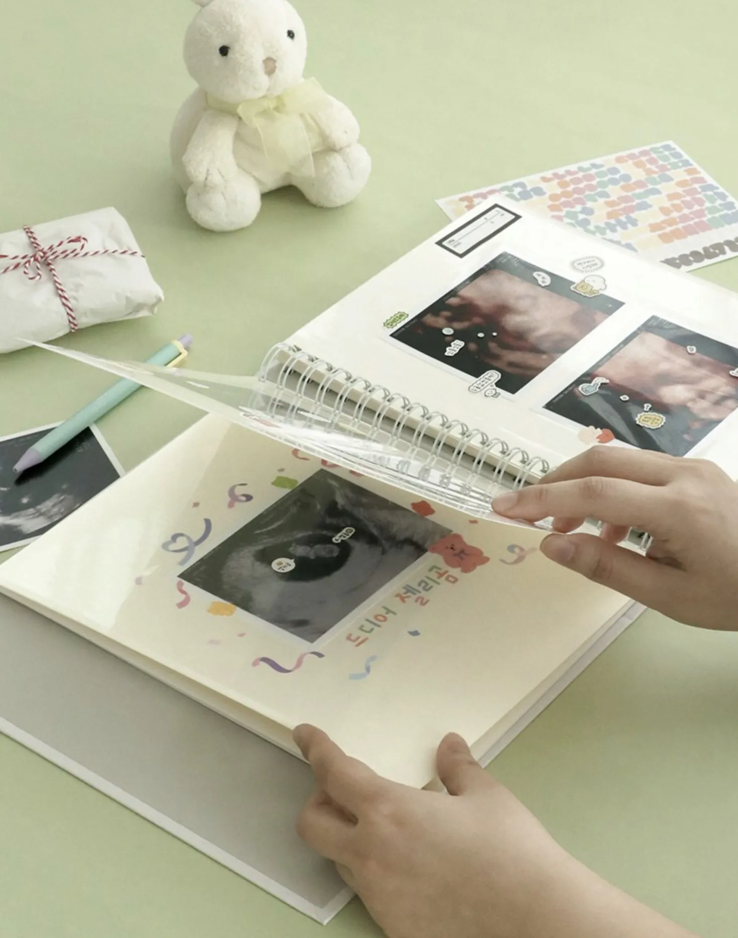 Pieces of Moment Self-adhesive Photo Album
