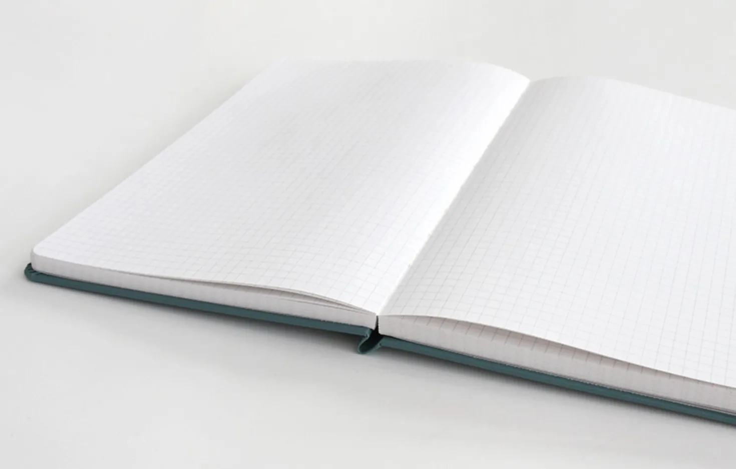 Prism 200p Hardcover Band Grid Notebook