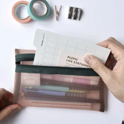 Refresh Mesh Pen Pouch