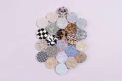 Round Shape Pattern Phone Grip