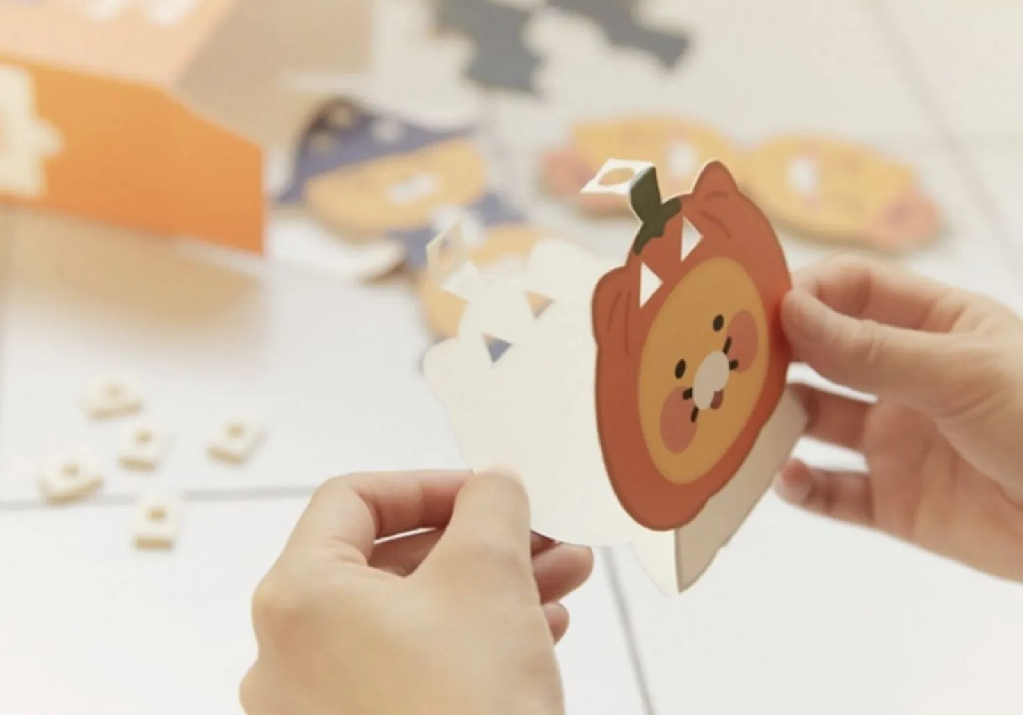 Ryan & Choonsik Halloween LED Garland Kit