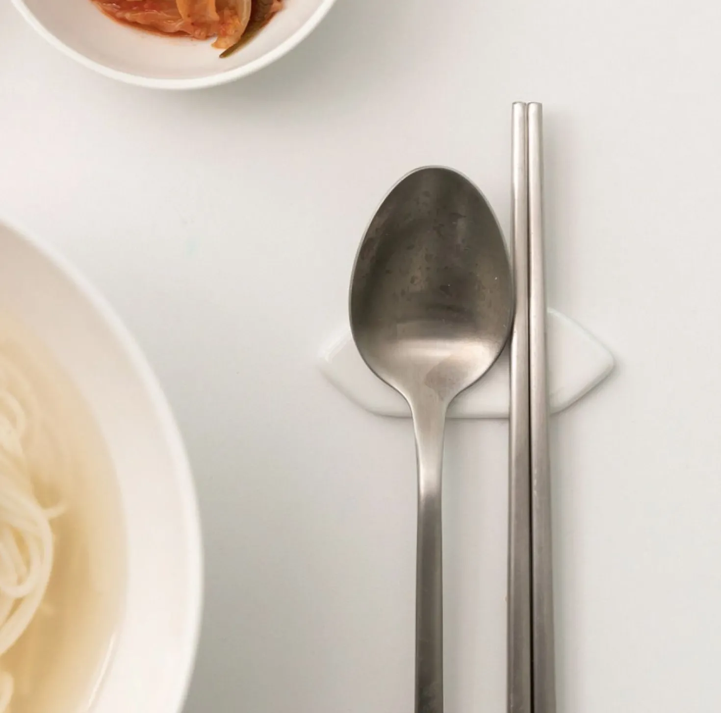 Slim Hexagon Chopstick Rest