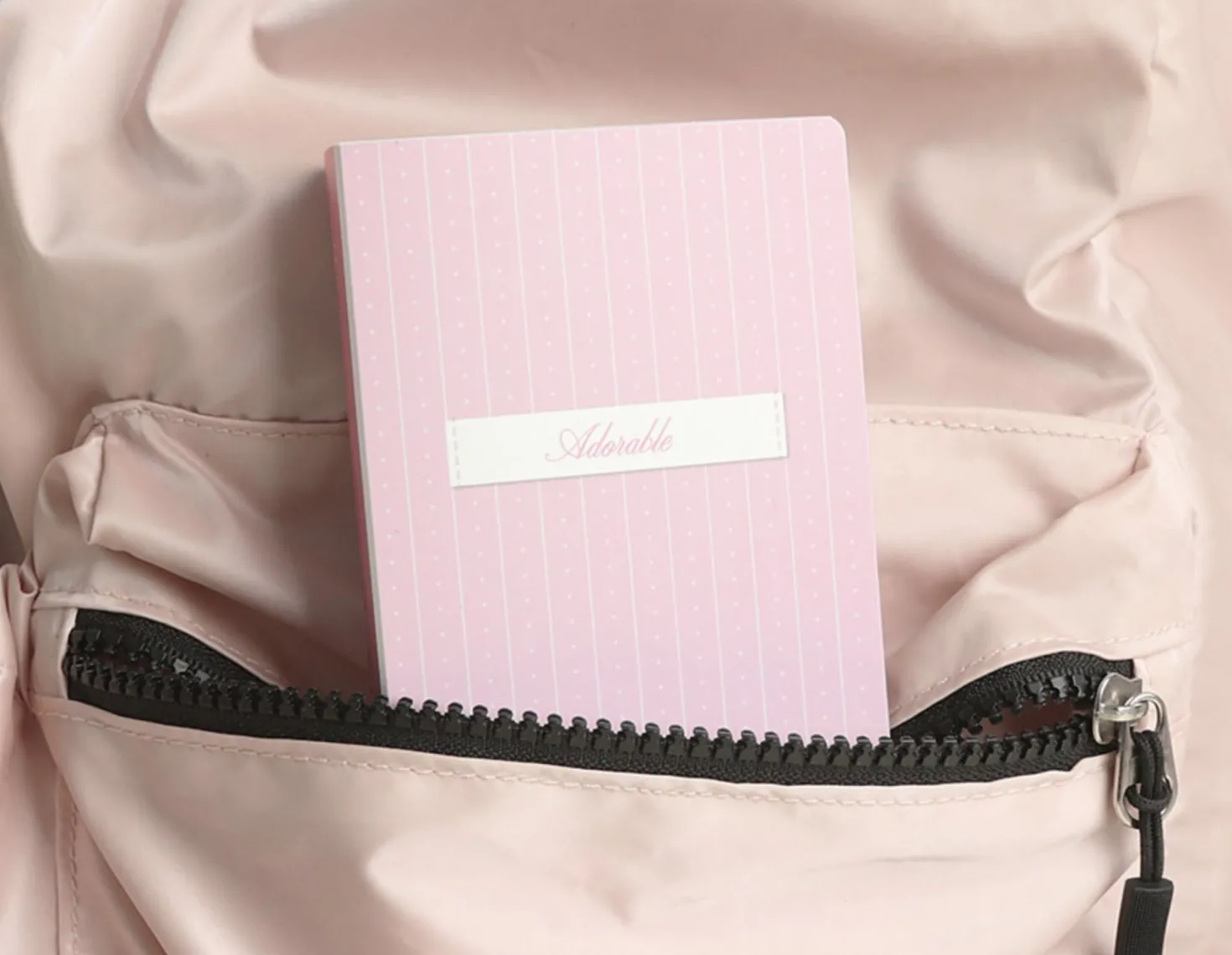 Small Adorable Kiss Cut Tape Binder