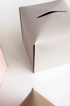 Small Edge Leather Tissue Cover
