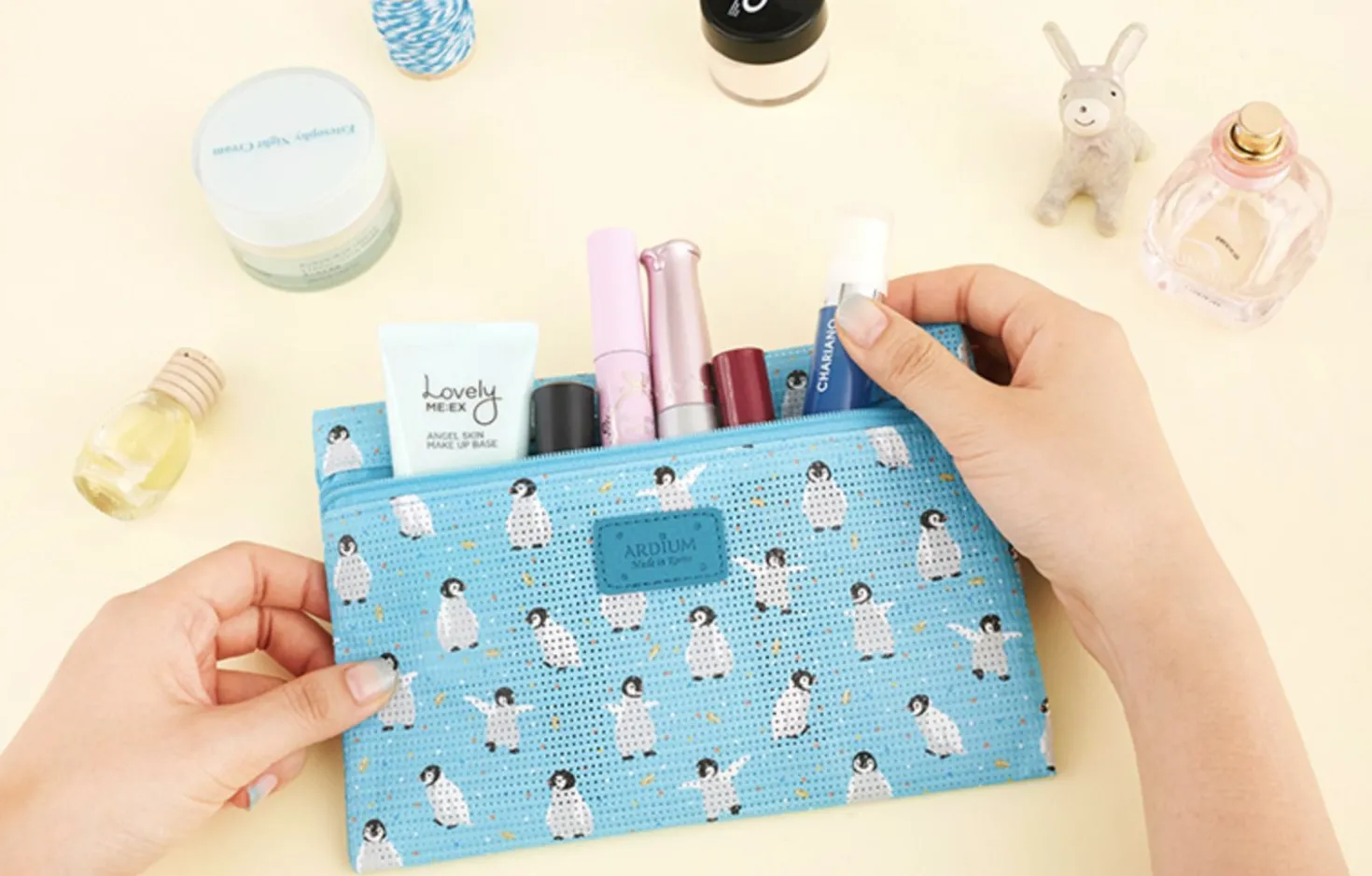Small Summer Mesh Flat Pouch