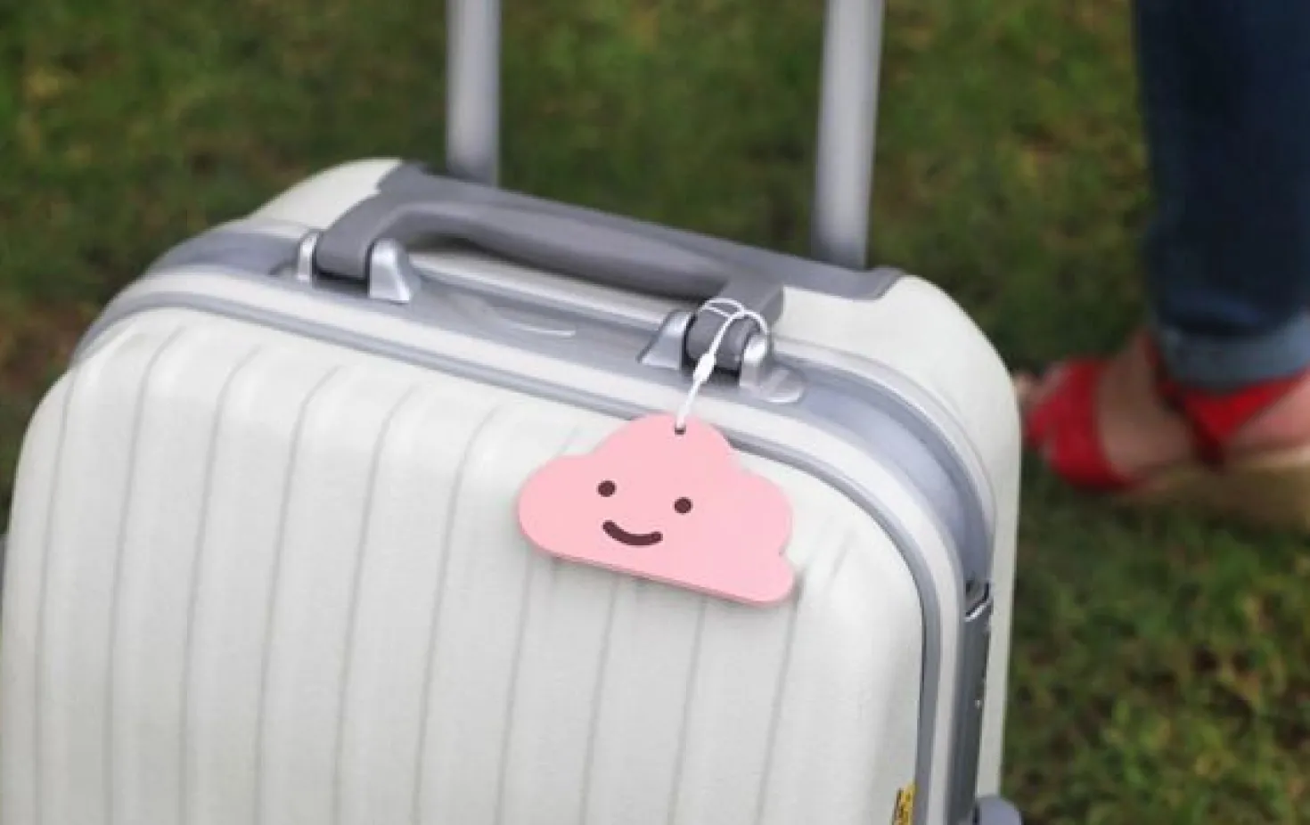 Smile Cloud Name Tag
