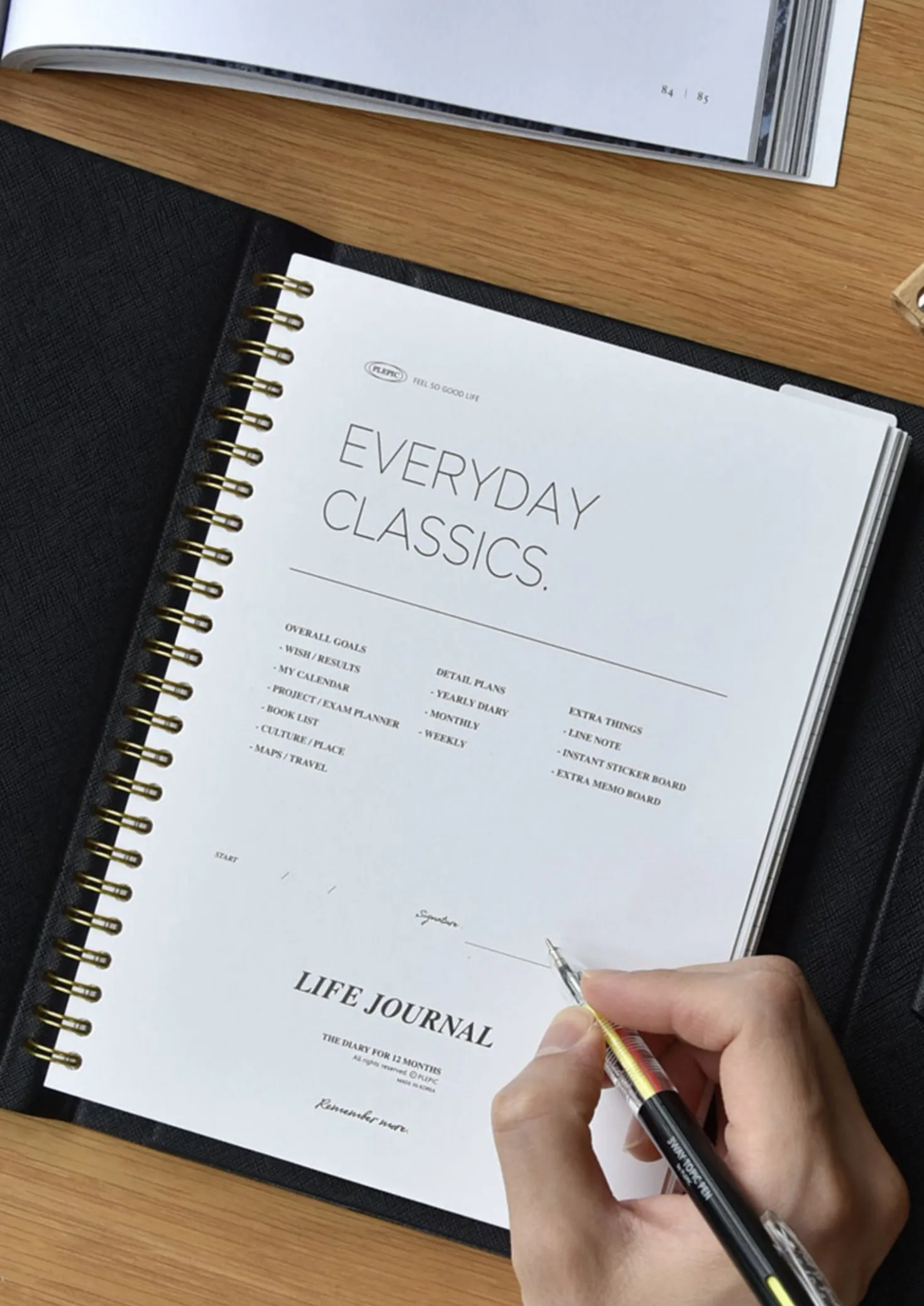 Spring Gentle Slim Fit Planner