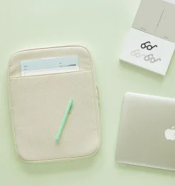 Table Talk 13 in. Pocket Laptop Pouch