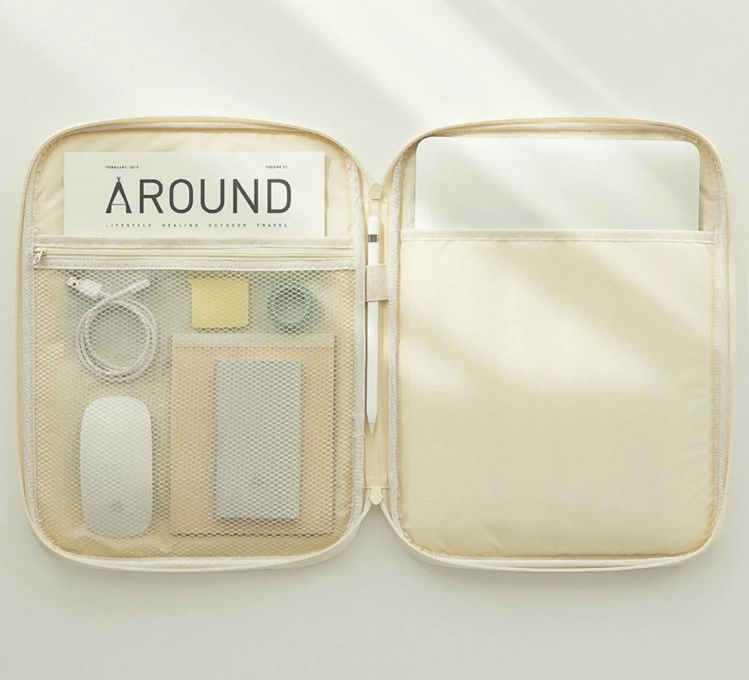 Table Talk 13 in. Pocket Laptop Pouch