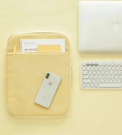 Table Talk 13 in. Pocket Laptop Pouch