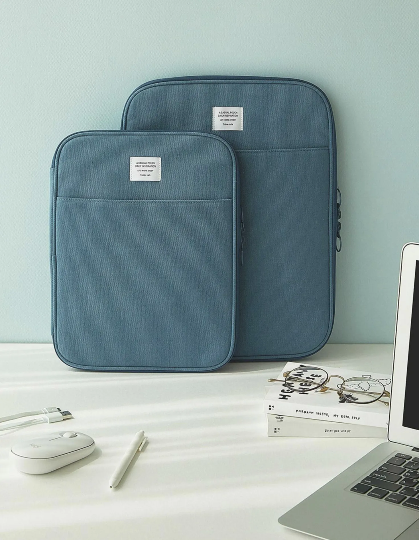 Table Talk 13 in. Pocket Laptop Pouch