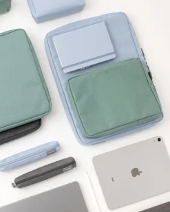 Travelus 11 in. Pouch & Screen Cloth Set