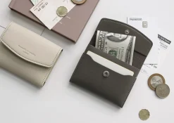 Trouvaille Half Wallet