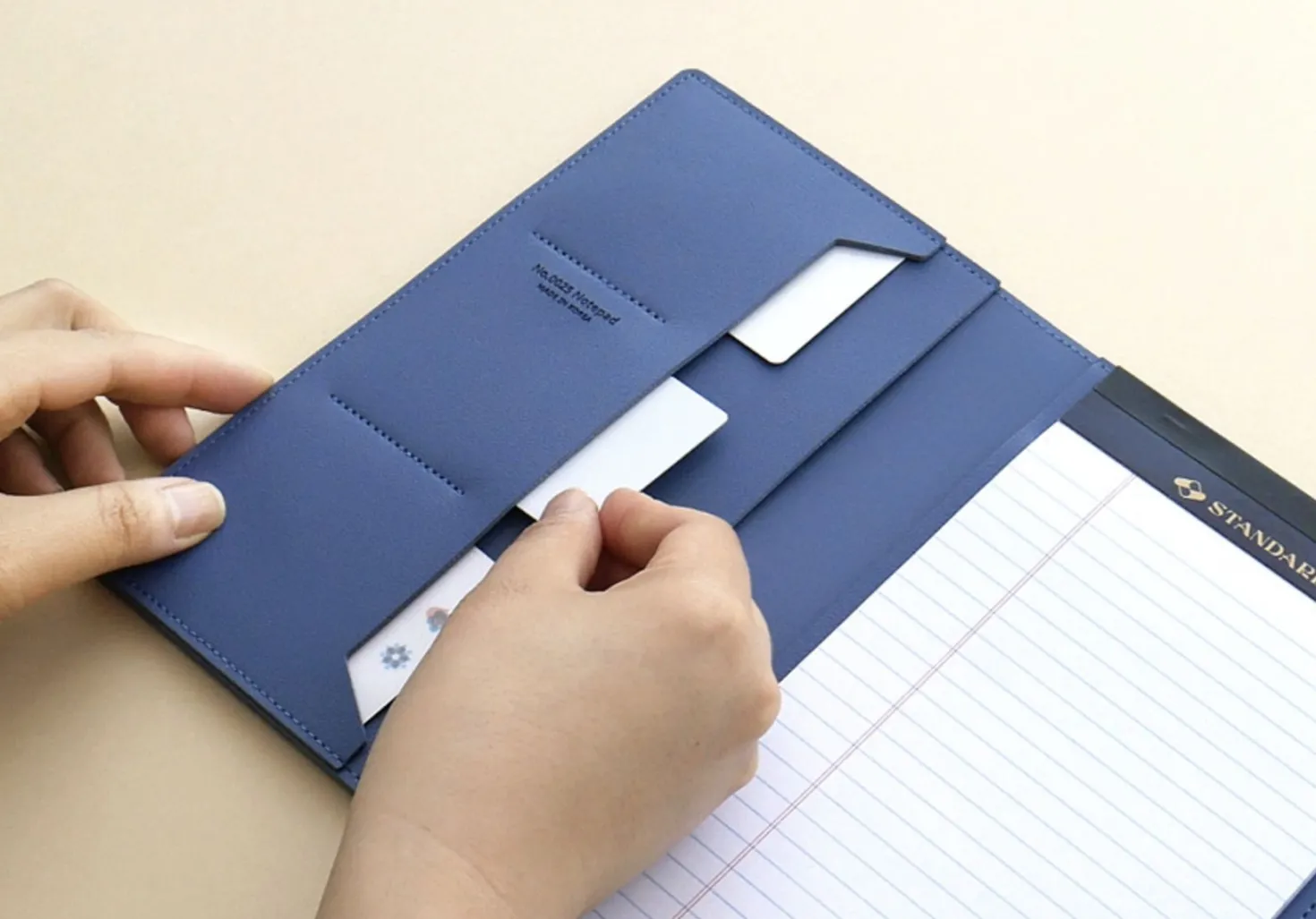 Vegan Leather A5 Notepad & Pen Organizer Set
