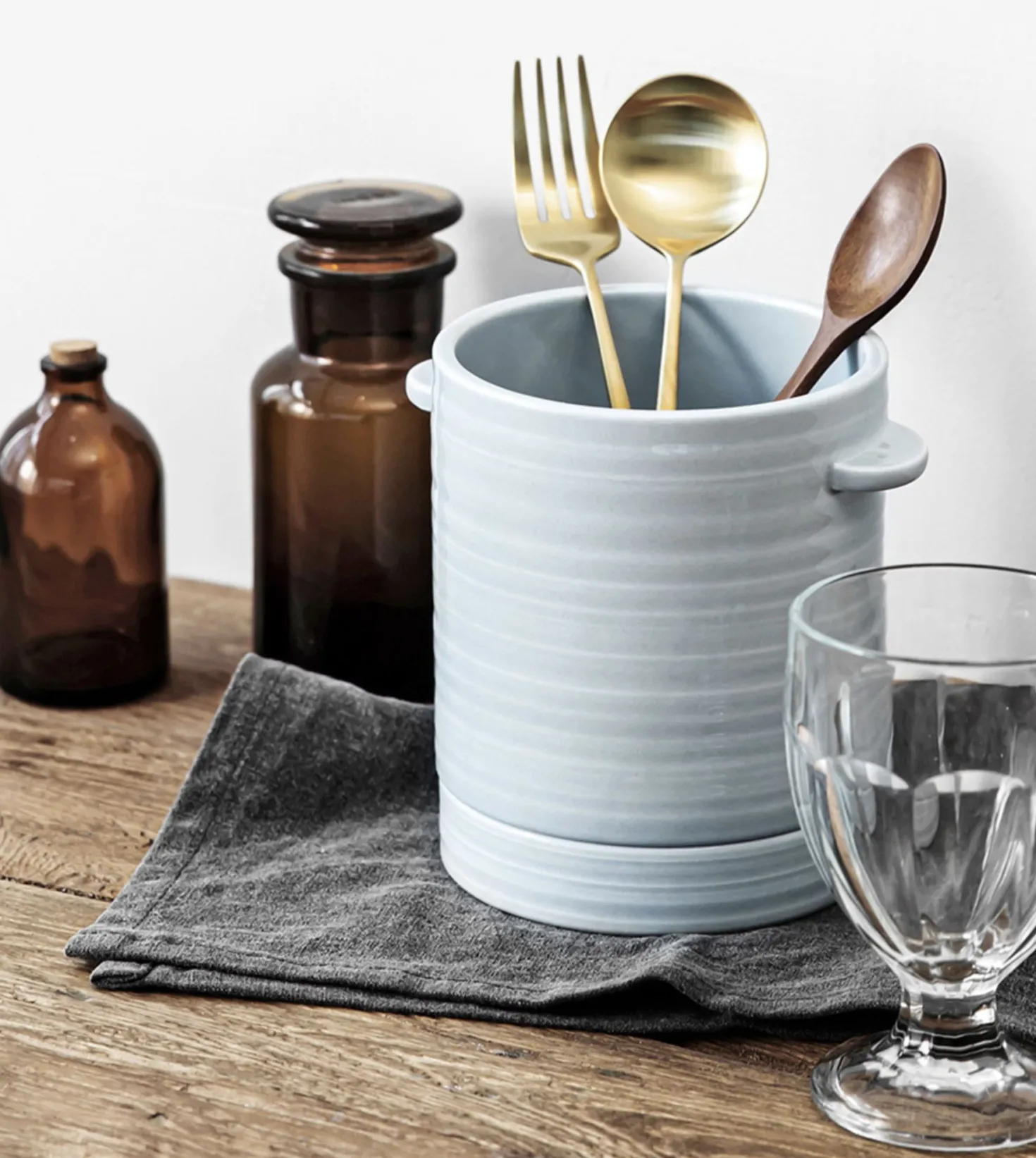 Vejle Utensil Holder